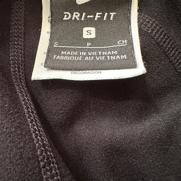 Nike Pro Dry-Fit - Picture 4 of 4